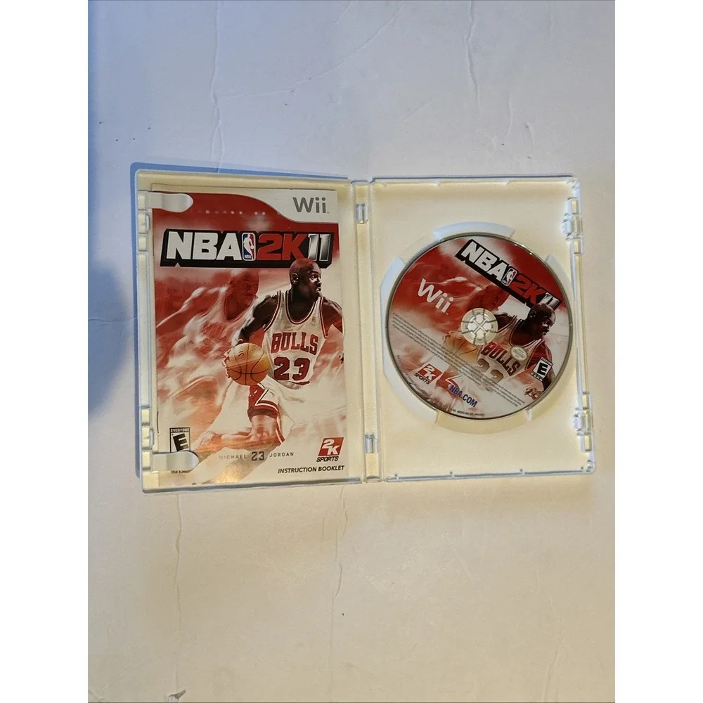 Nintendo Wii‎ Game Lot NBA Live 09 NBa2K11 MLB 2K The Bigs Lot Of 3 Videogames